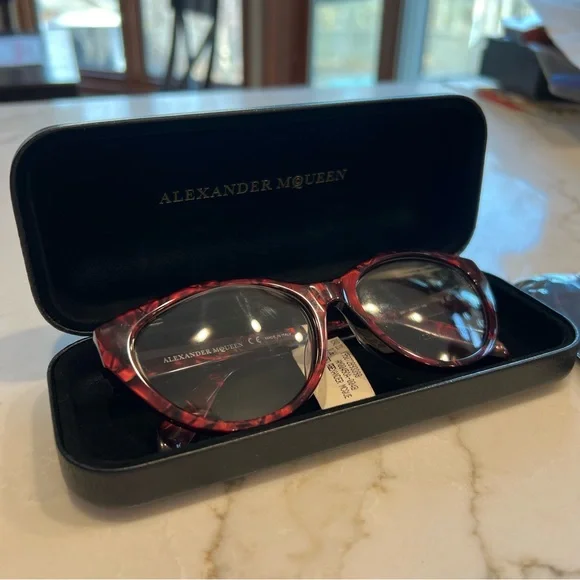 NWT Alexander McQueen AM0045OA Red/Tortoise Cat Eye Glasses Frames - Picture 11 of 12